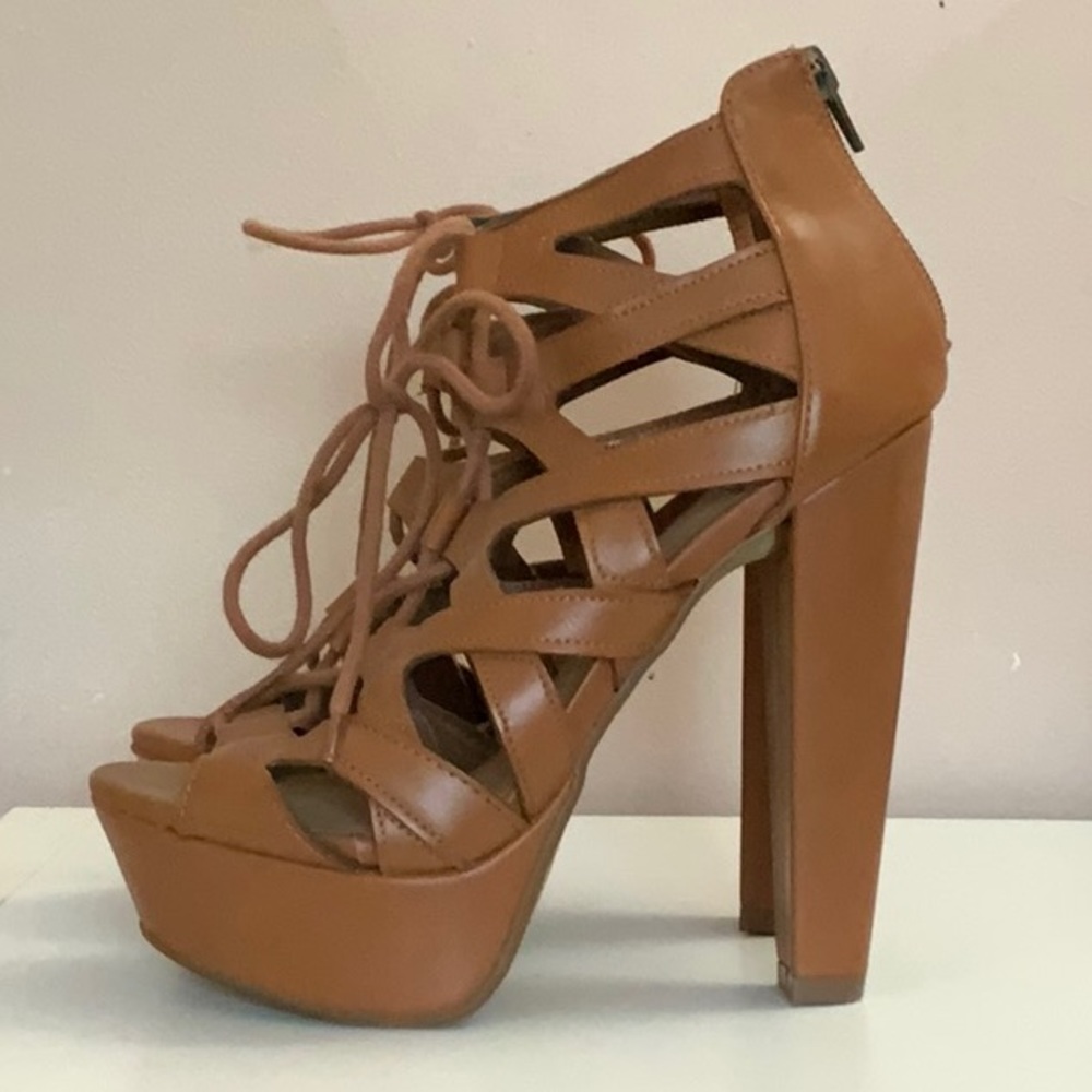 SANDAL HIGH HEEL